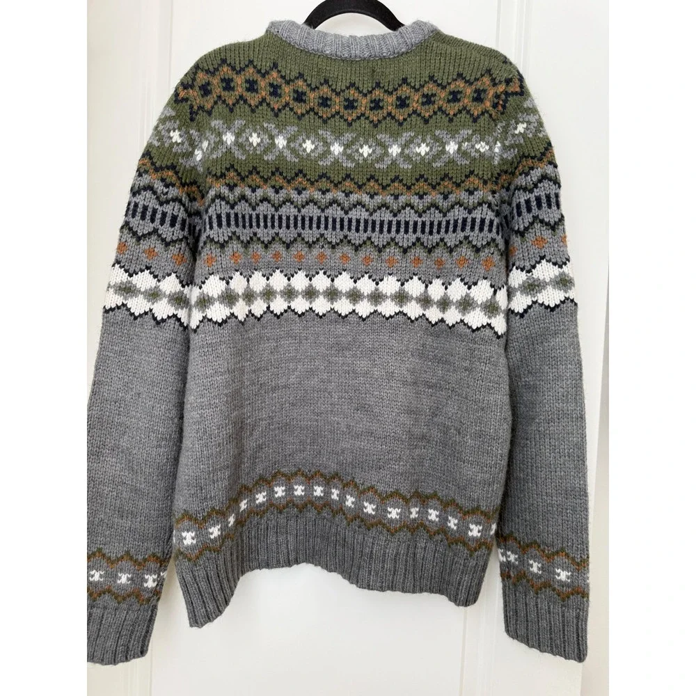 American Eagle Mens Grey Fair Isle Crewneck Sweater Size Large Knit Pullover